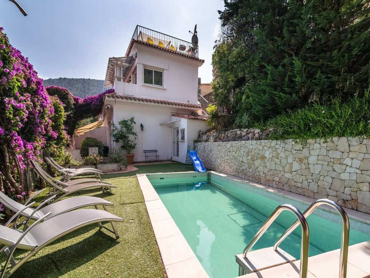 Holiday house Elegante Villa am Meer in Èze