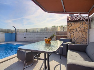 Villa Loborika mit privatem Pool in der Nähe Pula - Outdoor photo 3