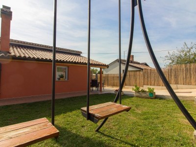 Villa Loborika mit privatem Pool in der Nähe Pula - Outdoor photo 7