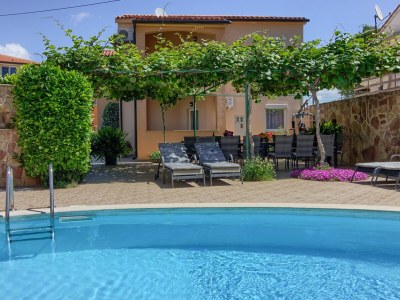 Villa Petroro with private Pool near Fazana in Peroj - Villa