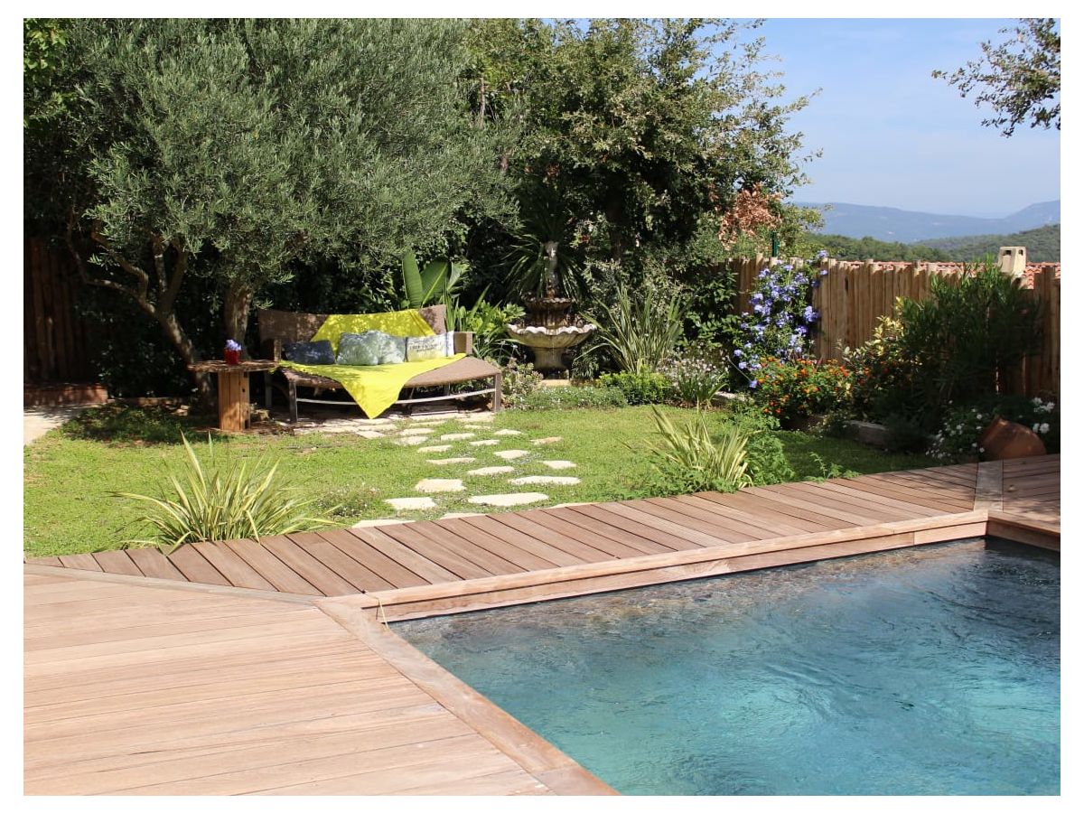 Holiday apartment with its own swimming pool