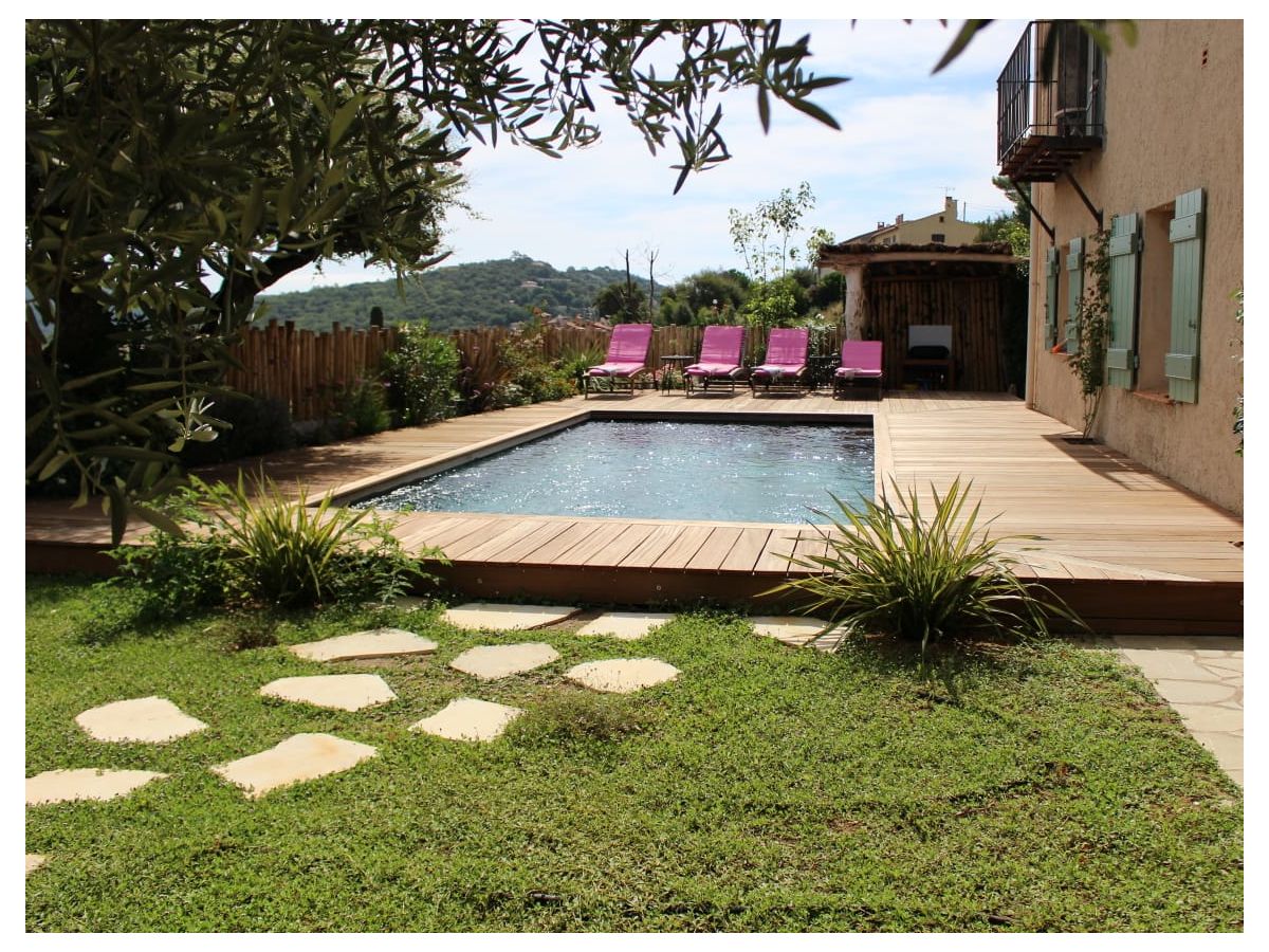 Holiday apartment with its own swimming pool - Outdoor photo 3