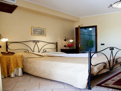 Holiday house Villa in Alia with Pool & Olive Views - Features photo 14