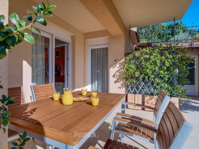 Holiday apartment OLIVE mit  eigenem Garten 150m vom Strand bei Pula - Outdoor photo 2