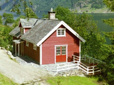 Holiday house Sjohageløo in Ulvik - Holiday house