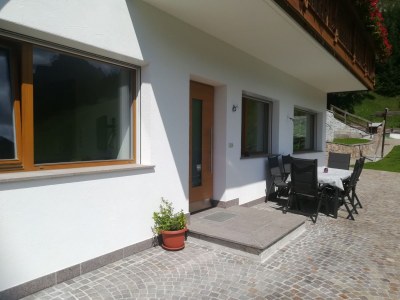 Apartment Dolores - Your holiday destination in Selva di Val Gardena / Dolomites - Outdoor photo 3