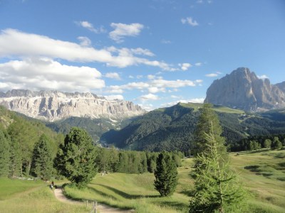 Apartment Dolores - Your holiday destination in Selva di Val Gardena / Dolomites - Outdoor photo 10