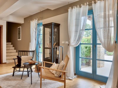 Villa Charming Villa with pool and jacuzzi Umag - Features photo 23