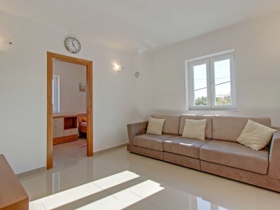 Holiday apartment CLAIRE with large heated pool 50m2 and sea view - Features photo 20