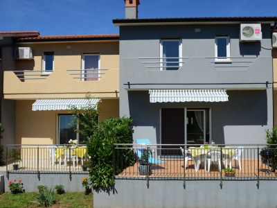 Holiday house Dora - Outdoor photo 8