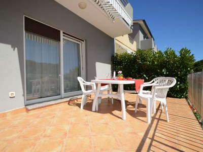 Holiday house Dora - Outdoor photo 9