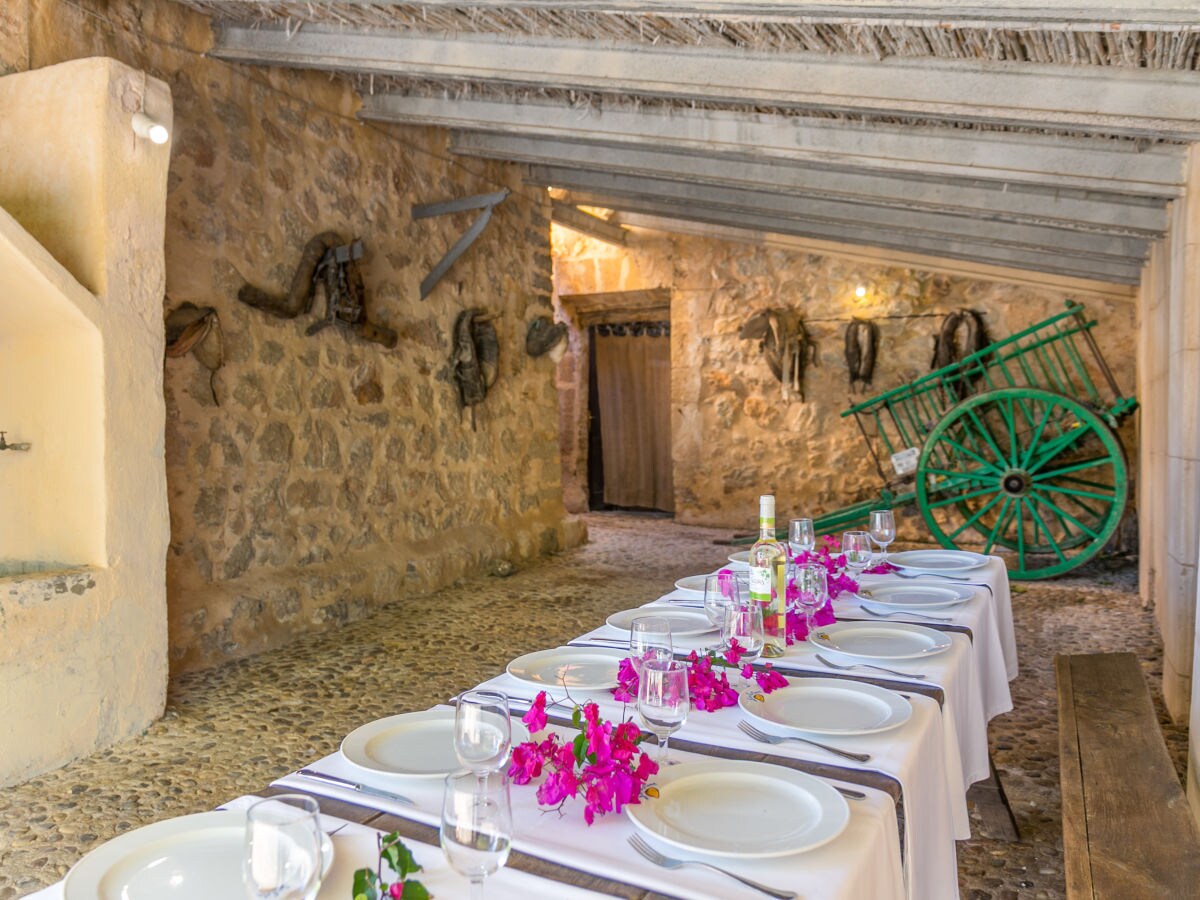 Villa Historical House Mallorca with Pool 12 Guests - Outdoor photo 3