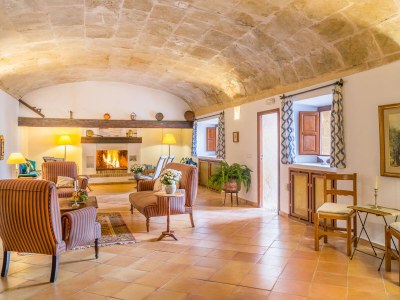 Villa Historical House Mallorca with Pool 12 Guests - Features photo 11