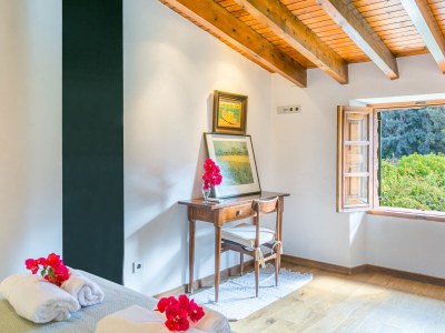 Villa Beautiful Mallorcan Villa with pool in Soller - Features photo 15