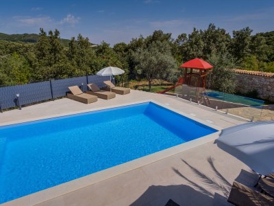 Villa Valerie with pool and sea view near beach - Outdoor photo 8