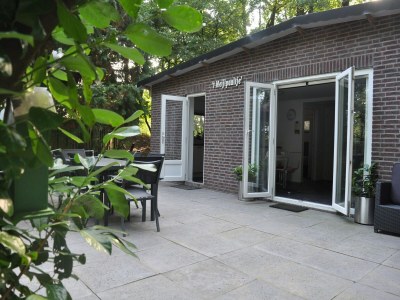 Holiday house Gemütliches Ferienhaus in Leenderbos mit Whirlpool - Outdoor photo 12