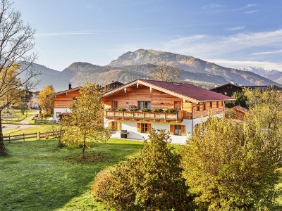 Holiday apartment Bergzeit im Landhaus am Dosbach - Outdoor photo 8