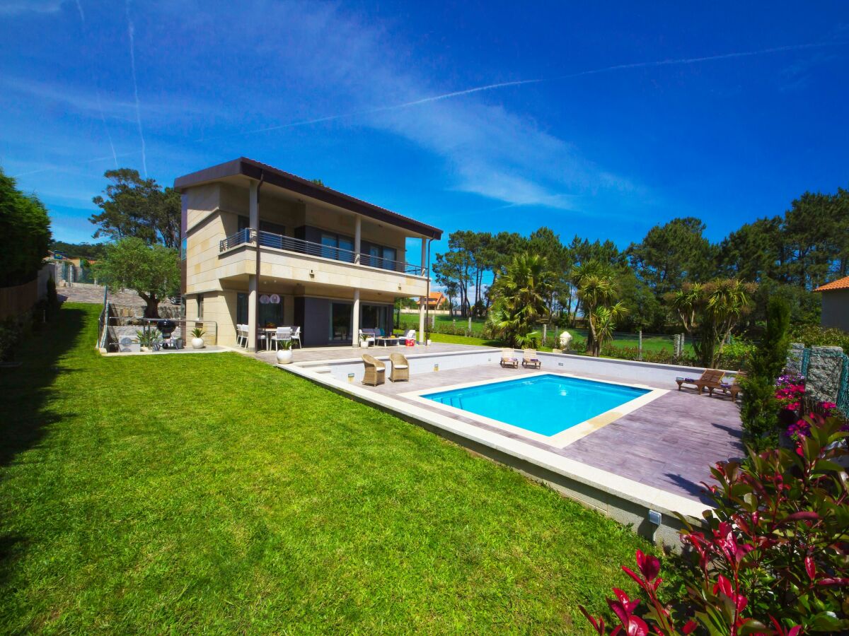 Holiday house Villa in Sanxenxo with Sea View & Pool - Outdoor photo 4
