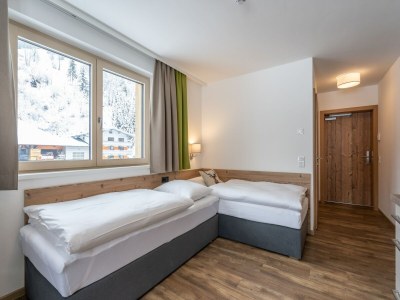 Chalet Chalet in Saalbach near Ski Lift and Sauna - Features photo 19