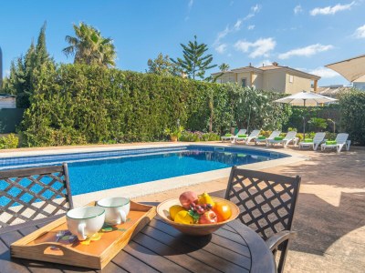 Villa Can Moragues & Martorell in Badia Blava - Villa