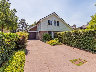 Villa Noordeinde in Bergen - Villa