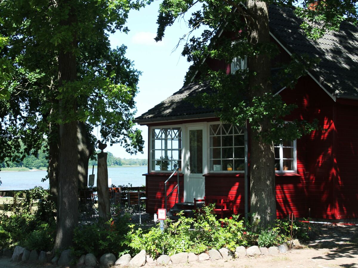 Holiday house Idyllisches Ferienhaus mit überdachter Terrasse