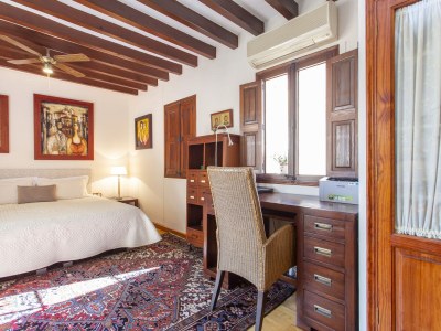 Apartment Palma Old Town quiet terraces and views - Features photo 10