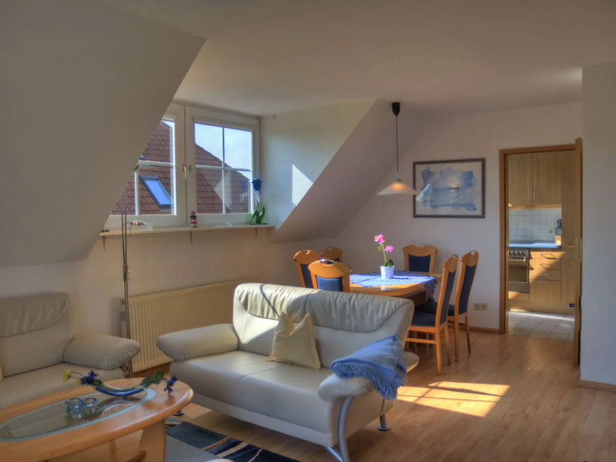 Holiday apartment Top floor apartment by the golf course 1