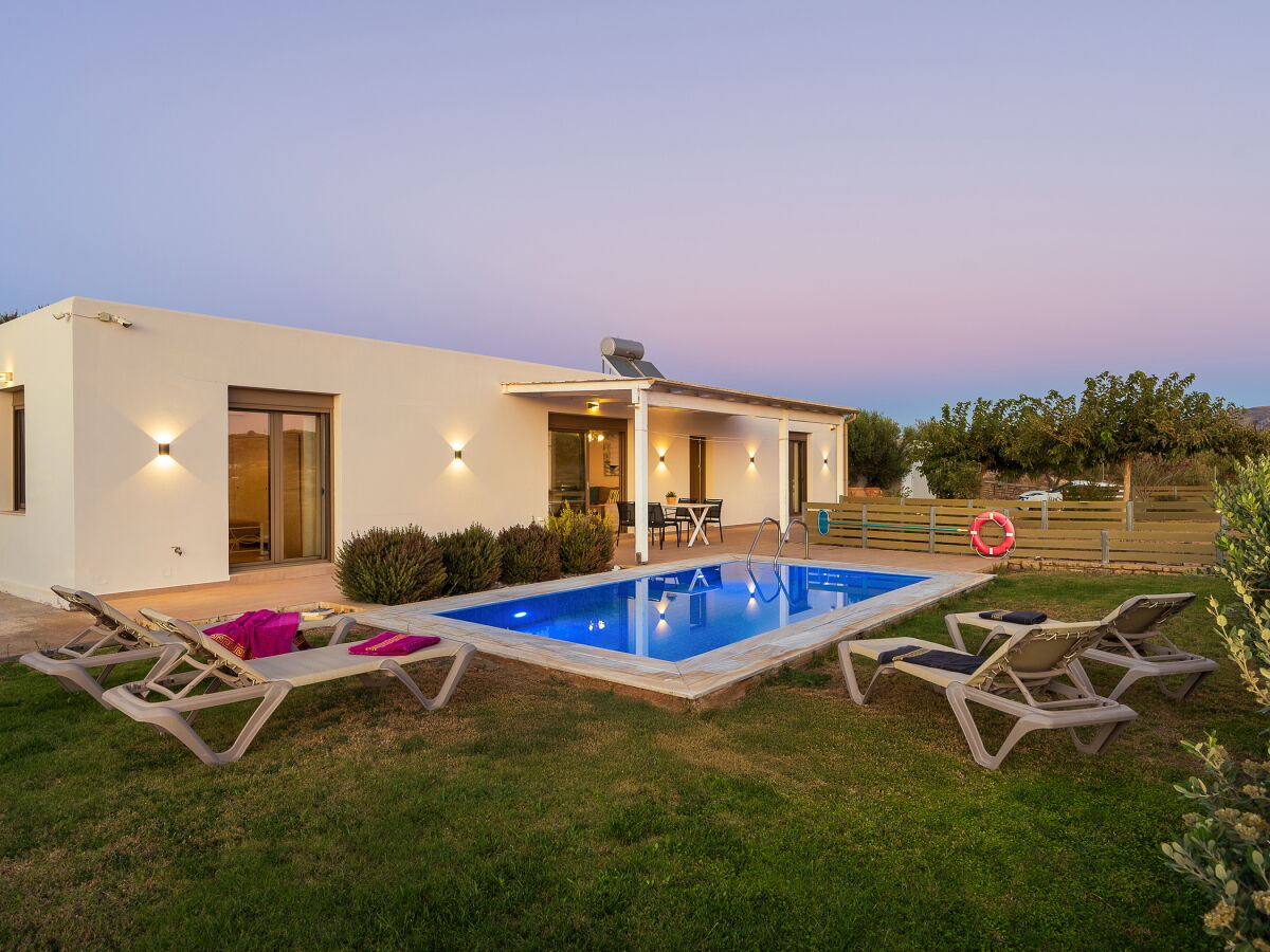 Villa Asfedilias - Outdoor photo 2