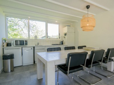 Bungalow Parel 202 - Features photo 9