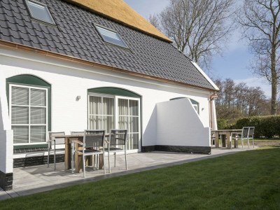 Farmhouse Bauernhaus in De Cocksdorp am Strand in De Cocksdorp - Farmhouse