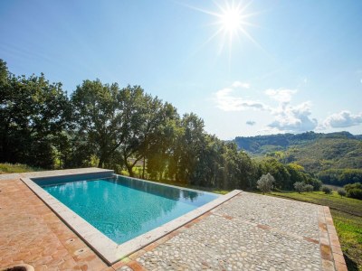 Villa Villa in Orvieto with Infinity Pool & Views - Outdoor photo 9