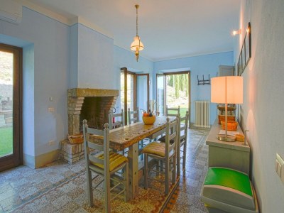 Villa Villa in Orvieto with Infinity Pool & Views - Features photo 25