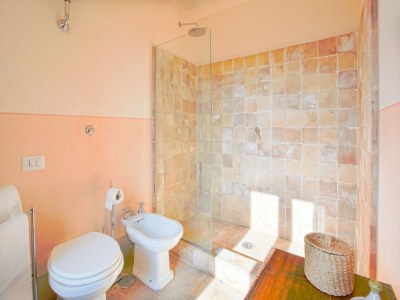 Villa Villa in Orvieto with Infinity Pool & Views - Features photo 28