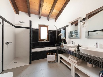 Villa Bellpuig 4 - Features photo 34