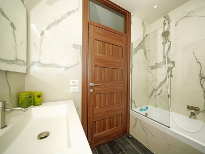 Villa Villa Victoria Lake front - Features photo 21