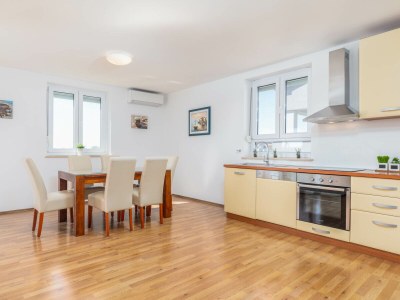 Holiday apartment Bebic - Features photo 6