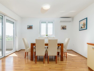 Holiday apartment Bebic - Features photo 7