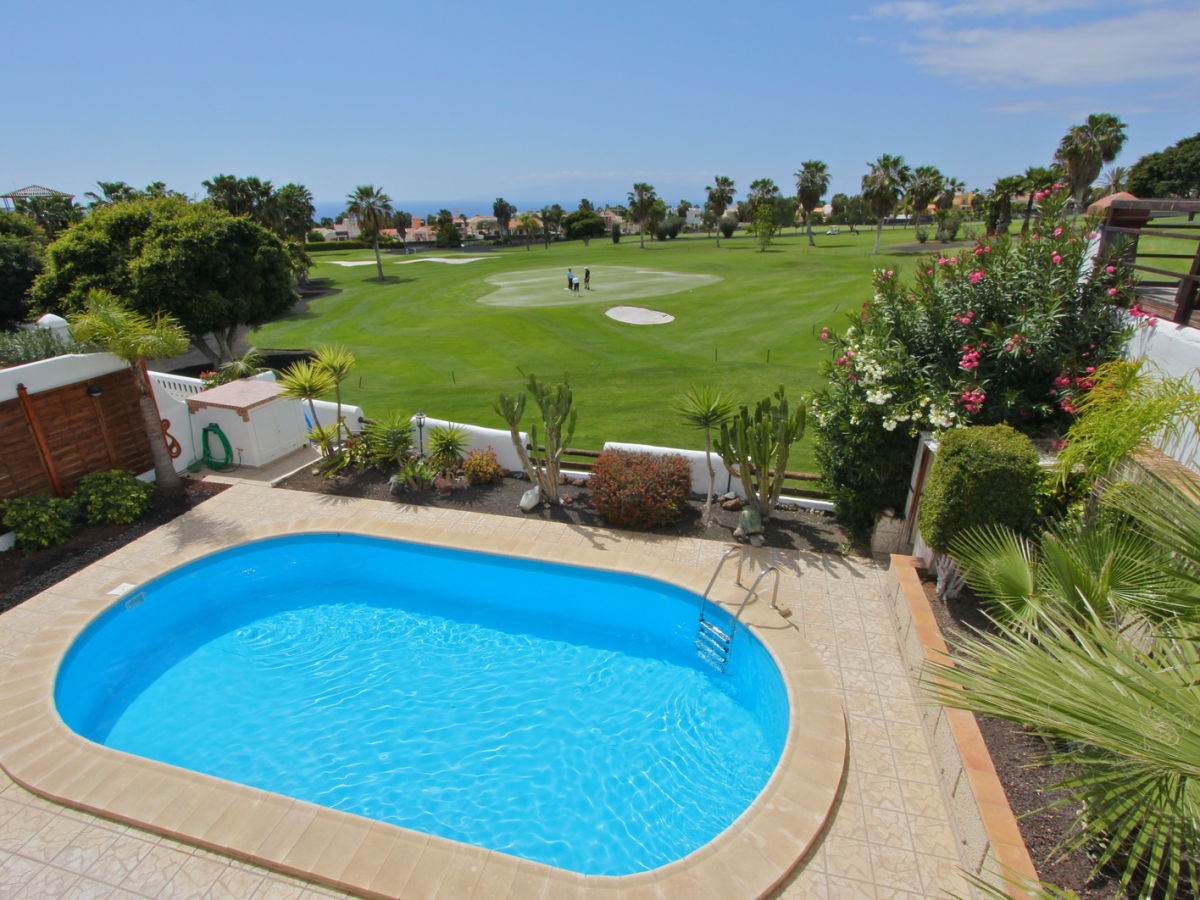 Villa Residence Golfmaster - House on the Golf Course - Outdoor photo 2