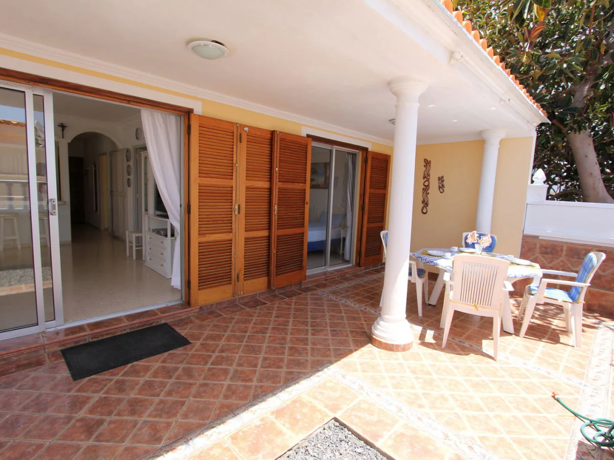 Holiday house Holiday home Salina in Callao Salvaje close to the sea - Outdoor photo 3