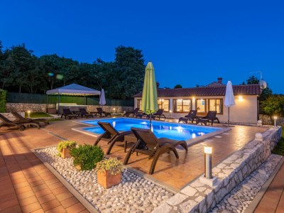 Holiday house Villa Zora - Outdoor photo 8