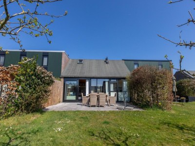 Holiday house Holiday Home near Beach with Pool Access - Outdoor photo 11