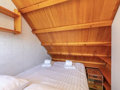 Holiday house Holiday Home near Beach with Pool Access - Features photo 21