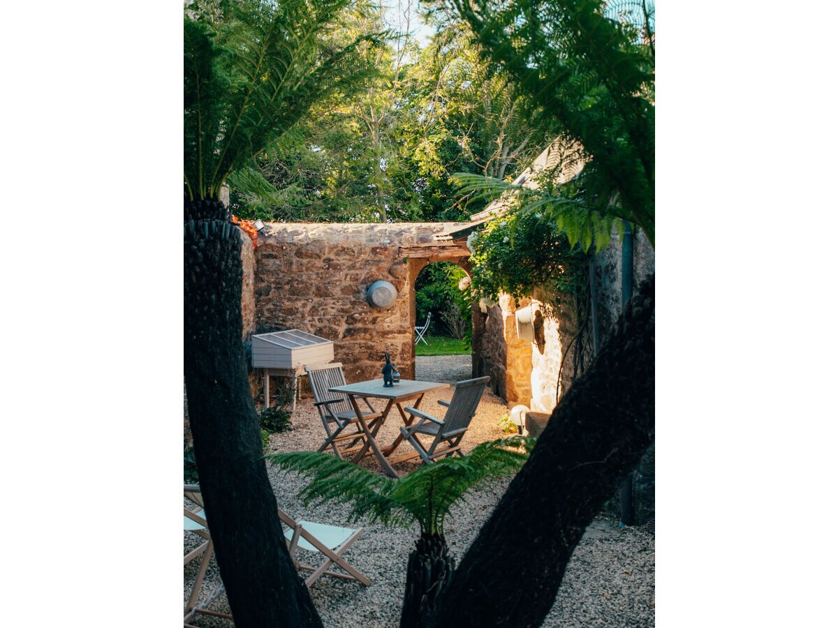 Holiday house La cachette de Violette - Outdoor photo 4