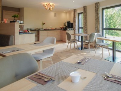 Apartment - No title - - Features photo 12