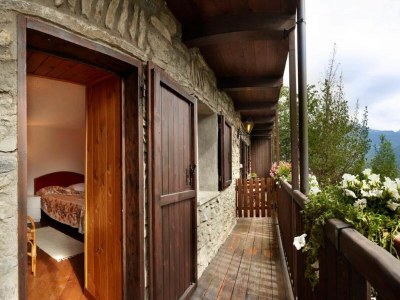 Chalet Chalet in Aosta nahe Pila Skilifte - Outdoor photo 12