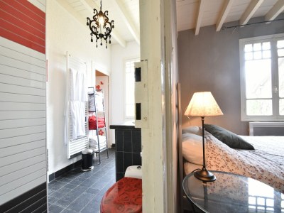 Cottage Mansion in Charrin by Loire with Pool - Features photo 34