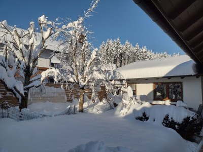 Holiday house Ruhiges Apartment mit Sauna, Burggen - Outdoor photo 4