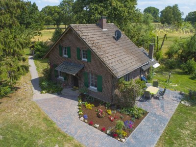 Holiday house Uttas Lodge - Outdoor photo 2