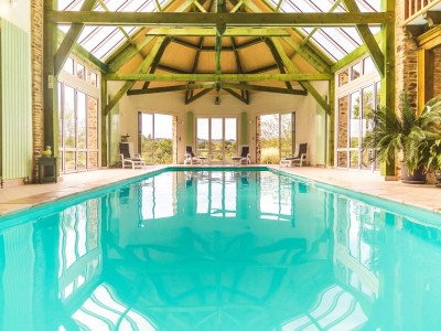 Holiday house Chic holiday home with pool - Outdoor photo 4